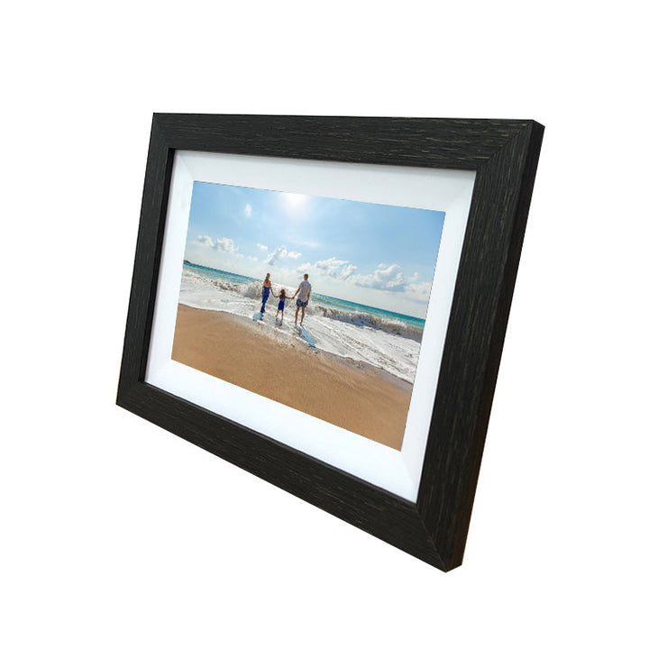 digital picture frame